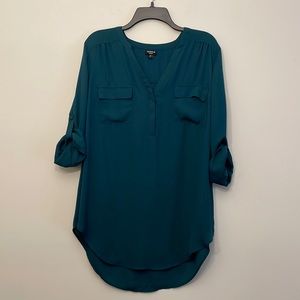 🤑3 for $21🤑 Torrid Harper Shirt (Torrid Size 00 - M/L)